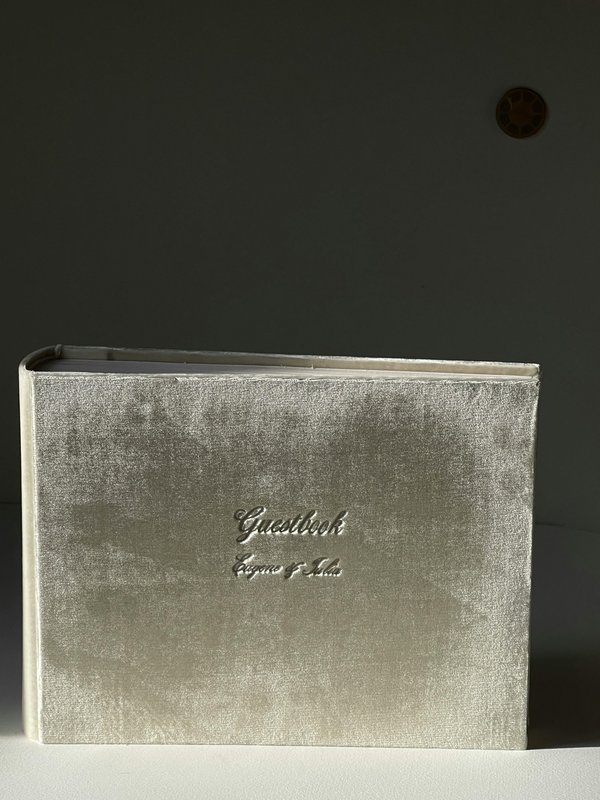 Location de livre d'or audio : vos souvenirs en voix vivantes